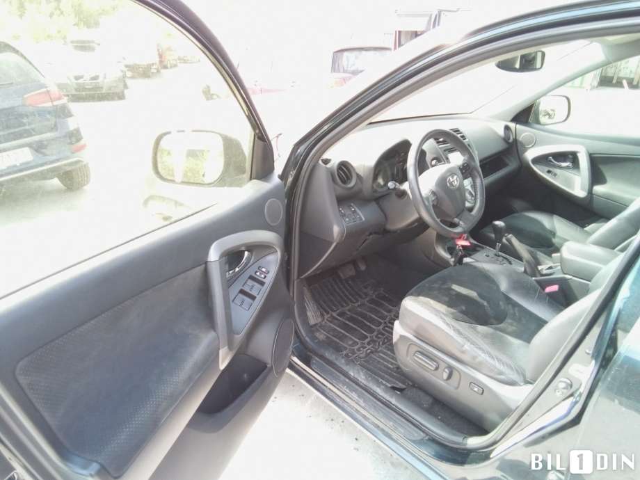 Toyota RAV4 2009-2013 (Type III, Fase 2) , Motorkode: 3ZR-FAE, Girkassekode: 