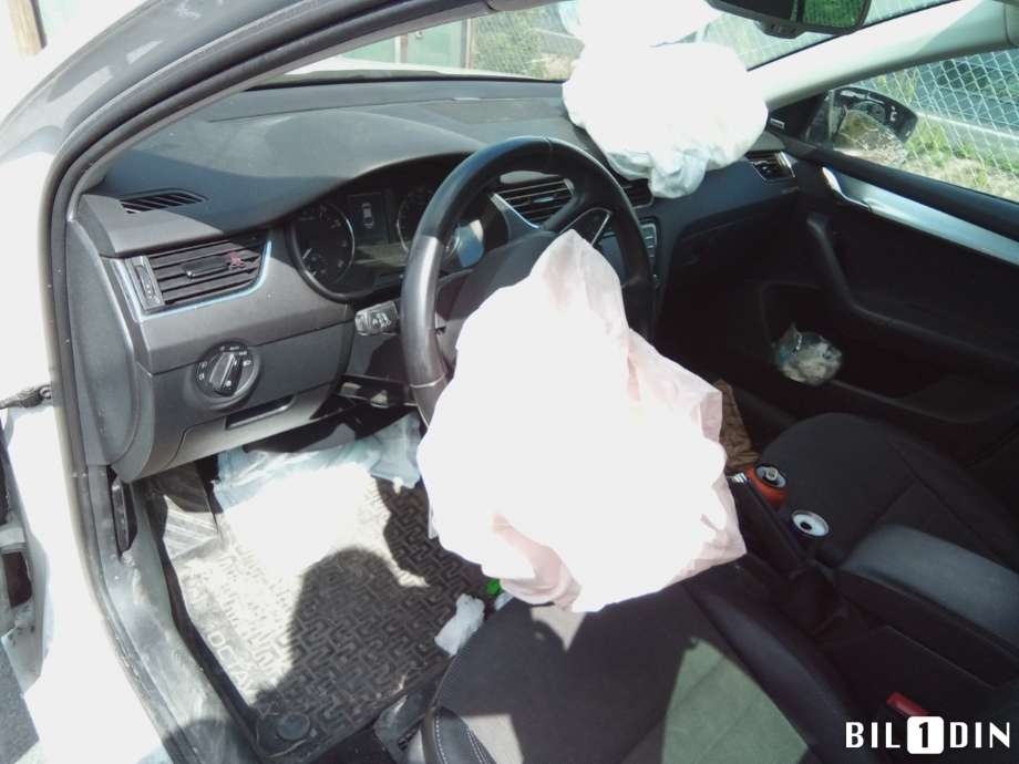 Škoda Octavia 2013-2016 (Type III, Fase 1) , Motorkode: CHPA, Girkassekode: 