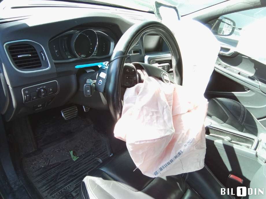 Volvo V60/V60 CC 2013-2018 (Type I, Fase 2) , Motorkode: D5244T15, Girkassekode: 