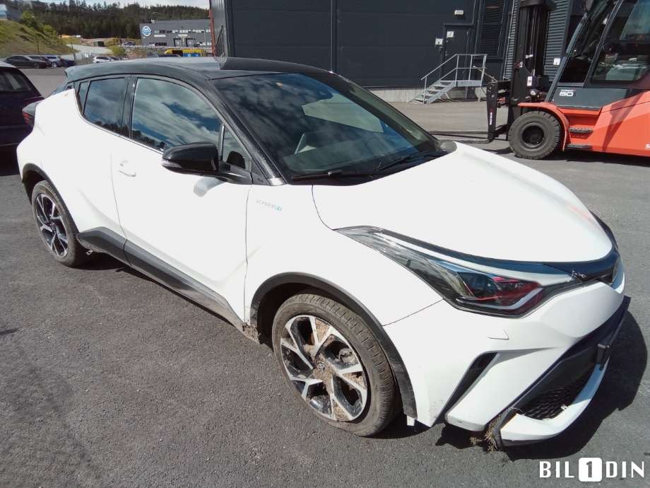 Toyota C-HR 2016-->> , Motorkode: 2ZR-FXE, Girkassekode: 