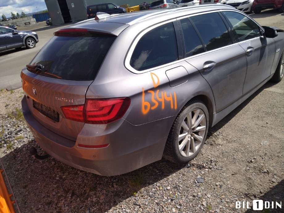 BMW 5-Serie 2010-2017 (F10/F11) (F10/F11), Motorkode: N47-D20D, Girkassekode: 