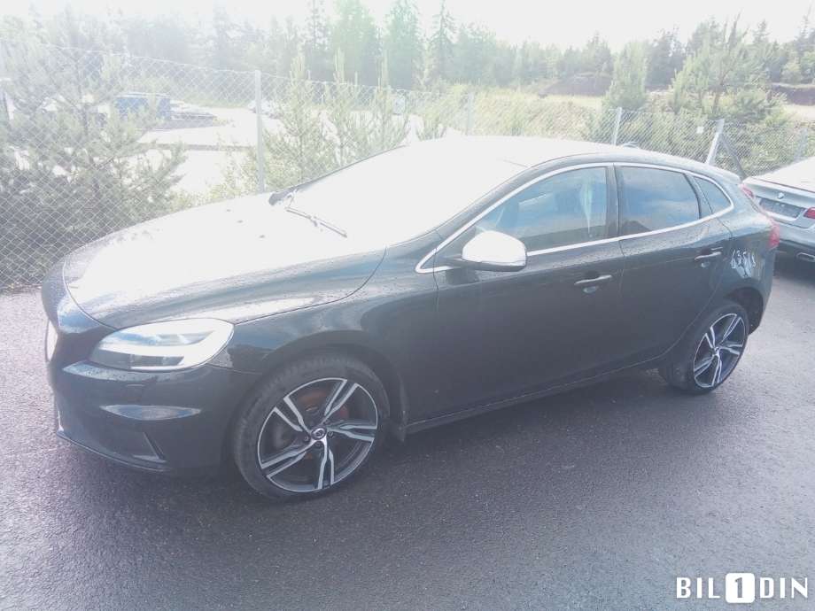 Volvo V40 2012-2019 , Motorkode: B4204T38, Girkassekode: 