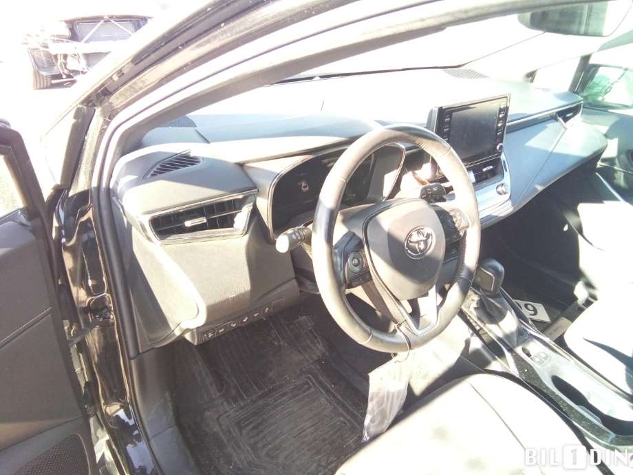 Toyota Corolla 2019-->> , Motorkode: 2ZR-FXE, Girkassekode: 