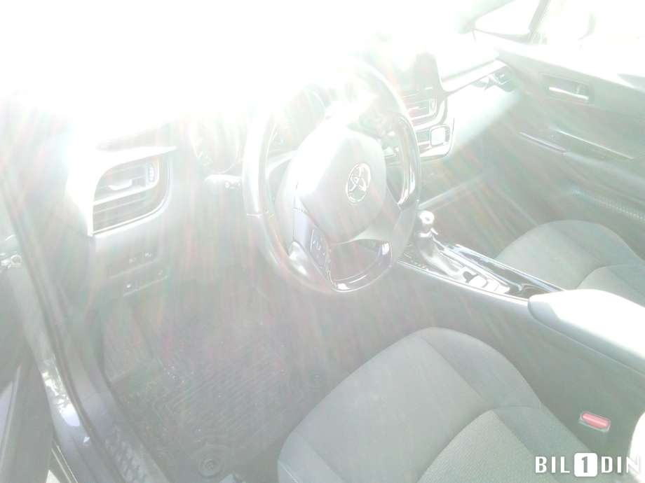 Toyota C-HR 2016-->> , Motorkode: 2ZR-FXE, Girkassekode: 