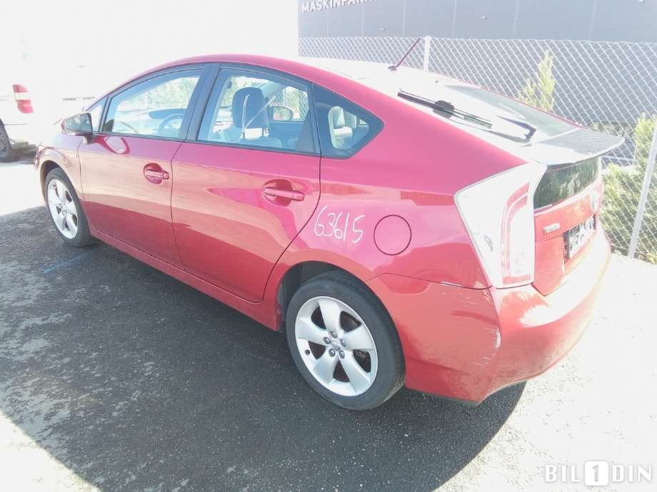 Toyota Prius +7 2012-2020 (Type III) (stasjonsvogn) (stasjonsvogn), Motorkode: 2ZR-FXE, Girkassekode: 