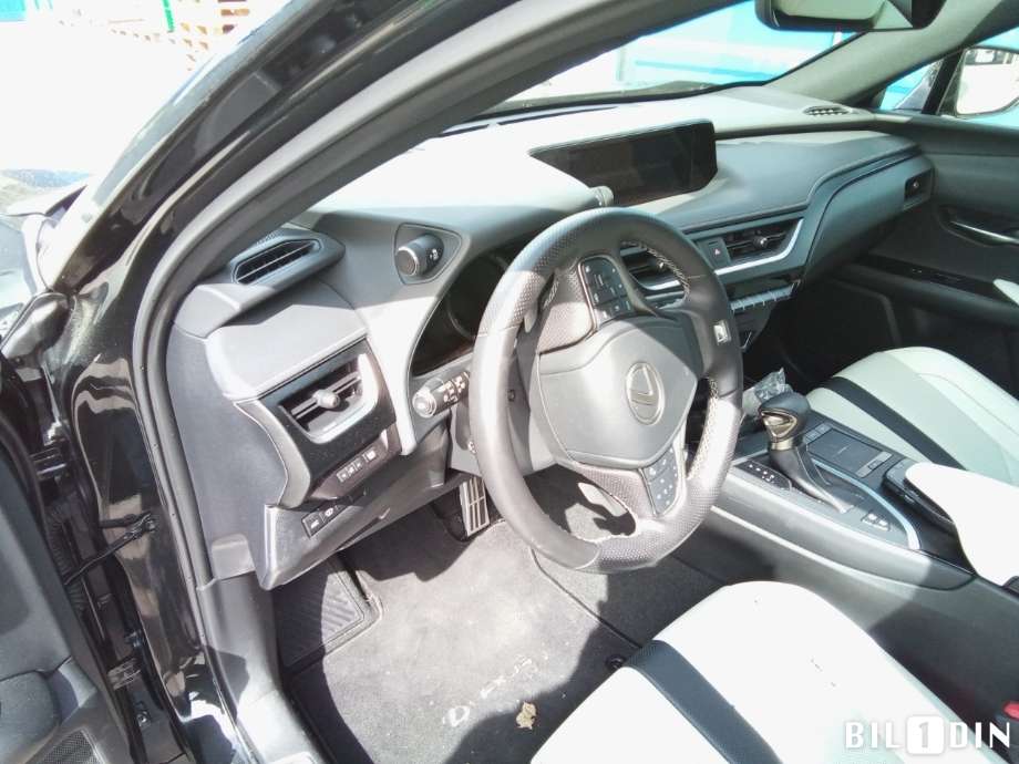 Lexus UX 2018-->> , Motorkode: M20A-FXS, Girkassekode: 