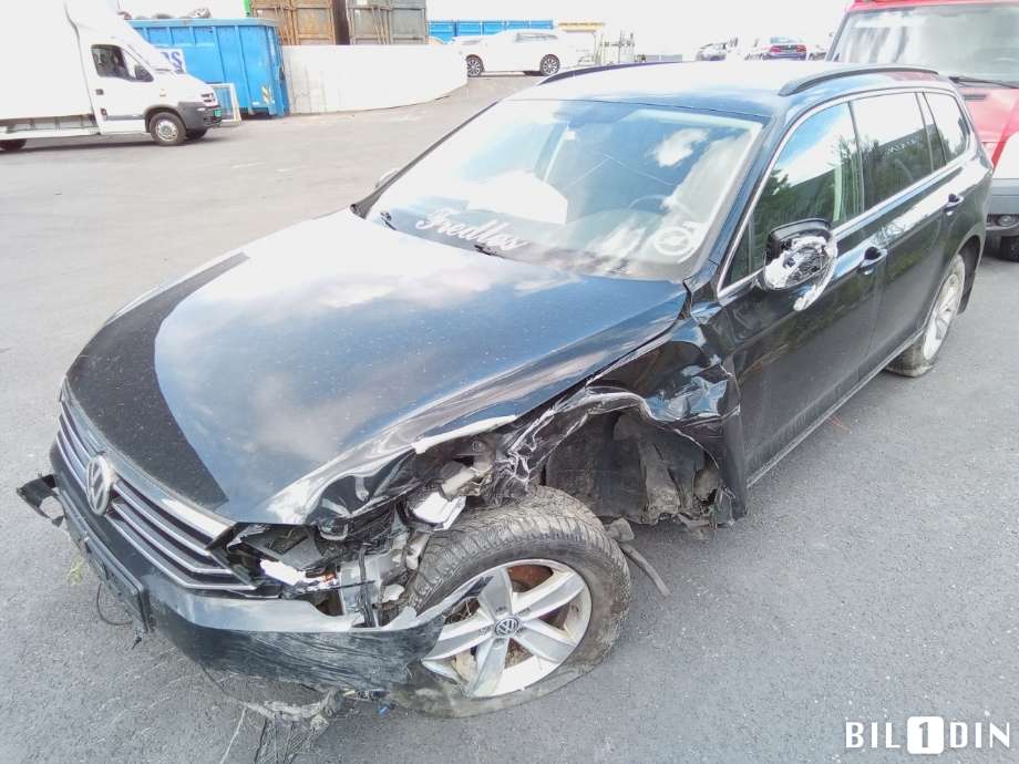 VW Passat 2015-2019 (Fase 1) (B8) (B8), Motorkode: DCXA, Girkassekode: 