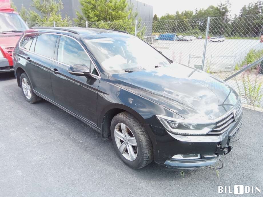 VW Passat 2015-2019 (Fase 1) (B8) (B8), Motorkode: DCXA, Girkassekode: 