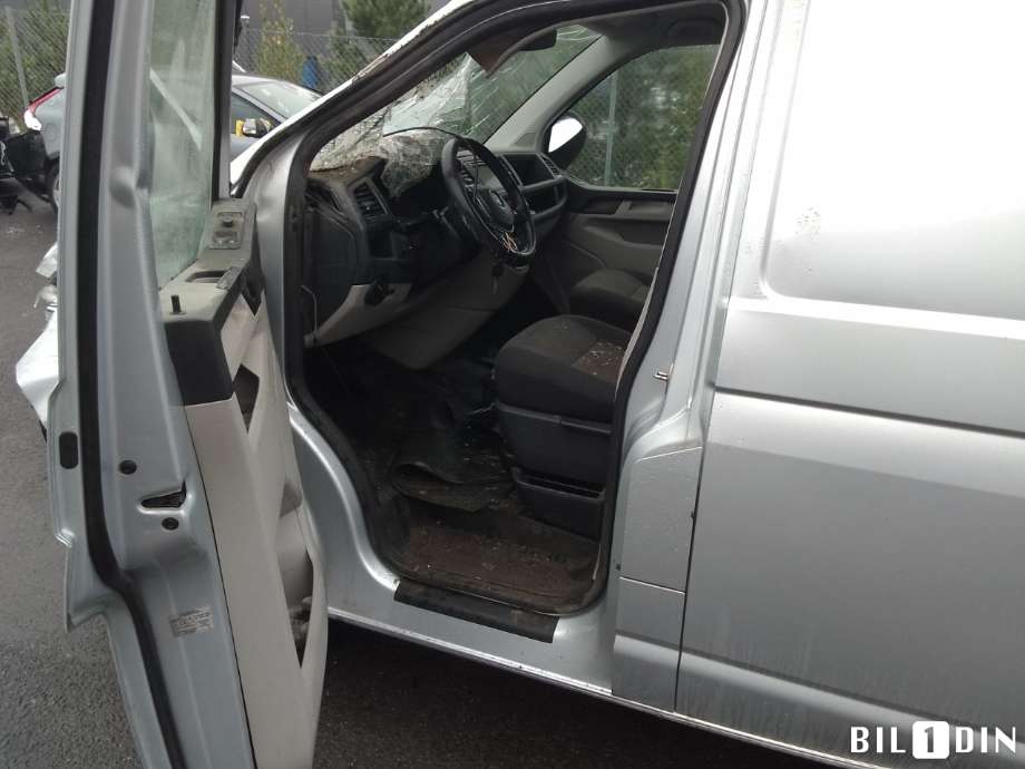 VW Transporter / Caravelle 2015-2019 (T6) (T6), Motorkode: CJKA, Girkassekode: