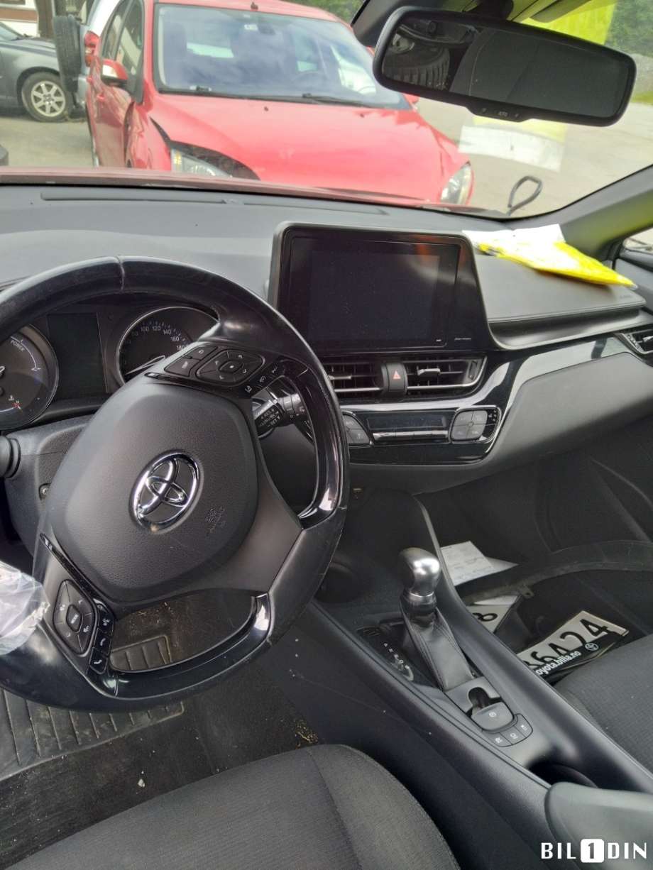 Toyota C-HR 2016-->> , Motorkode: 2ZR-FXE, Girkassekode: 