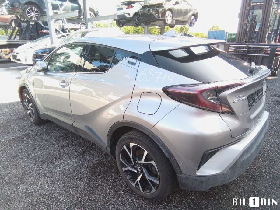 Toyota C-HR 2016-->> , Motorkode: 2ZR-FXE, Girkassekode: 