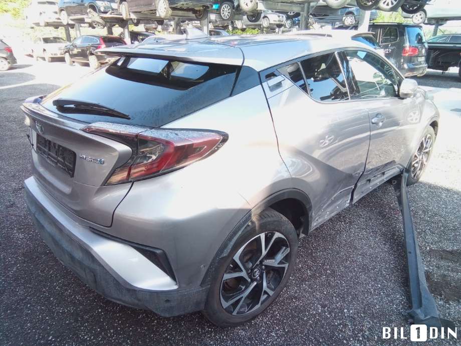 Toyota C-HR 2016-->> , Motorkode: 2ZR-FXE, Girkassekode: 