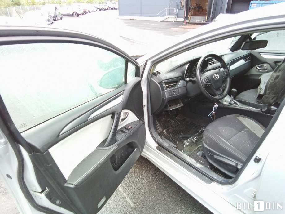 Toyota Avensis 2015-2019 (Type III, Fase 2) , Motorkode: 2ZR-FAE, Girkassekode: 