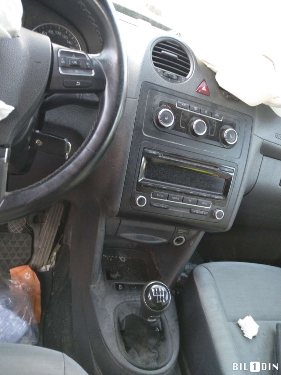 VW Caddy 2010-2015 (Type III, Fase 2) , Motorkode: CFHF, Girkassekode: 