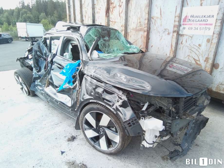 Volvo XC40 2018-2024 , Motorkode: E400V12, Girkassekode: 