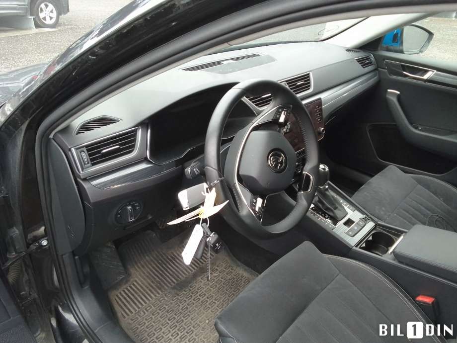 Škoda Superb 2015-->> (Type III) , Motorkode: DGEB, Girkassekode: 