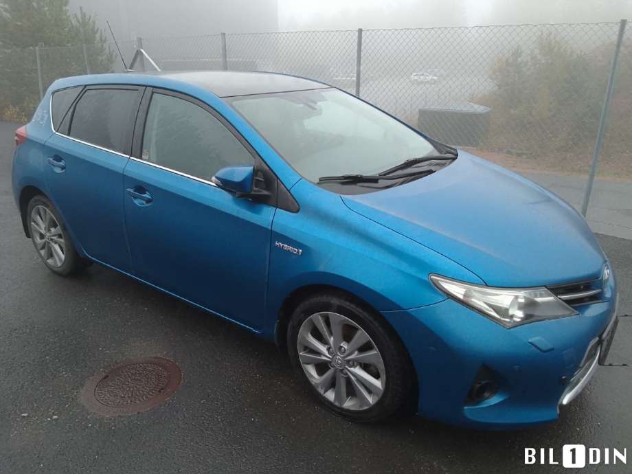 Toyota Auris 2013-2015 (Type II, Fase 1) , Motorkode: 2ZR-FXE, Girkassekode: 