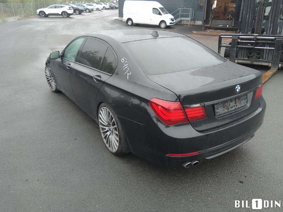 BMW 7-Serie 2009-2015 (F01/F02/F03/F04) (F01/F02/F03/F04), Motorkode: N57-D30A, Girkassekode: 