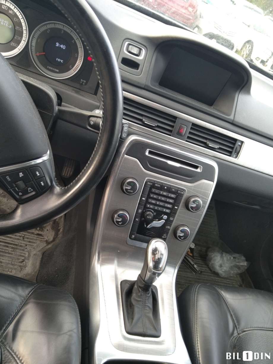 Volvo XC70 2008-2013 (Type II, Fase 1) , Motorkode: D5244T17, Girkassekode: 