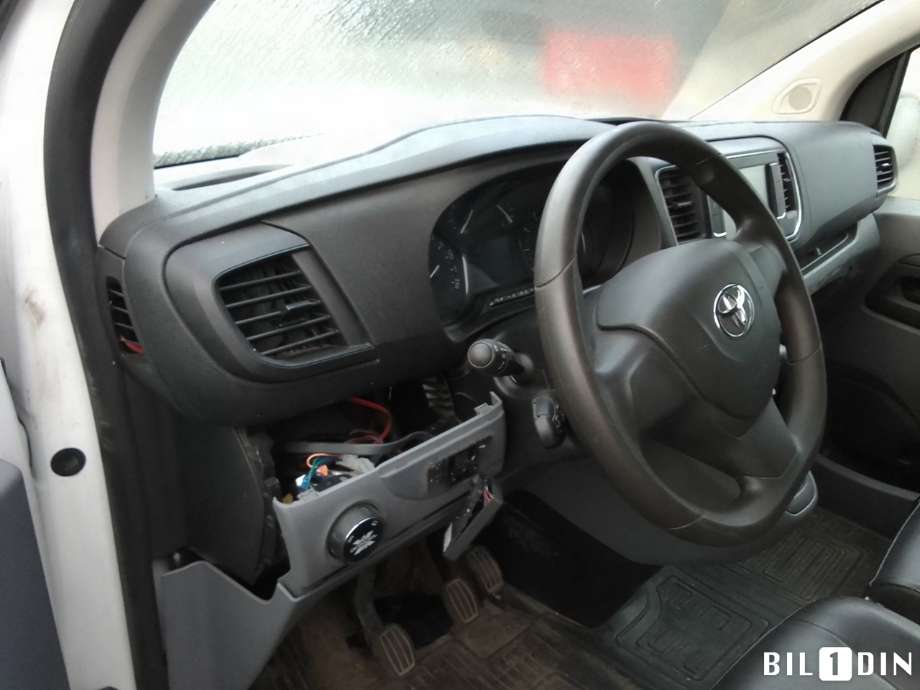 Toyota Proace 2016-->> (Type II) , Motorkode: , Girkassekode: 