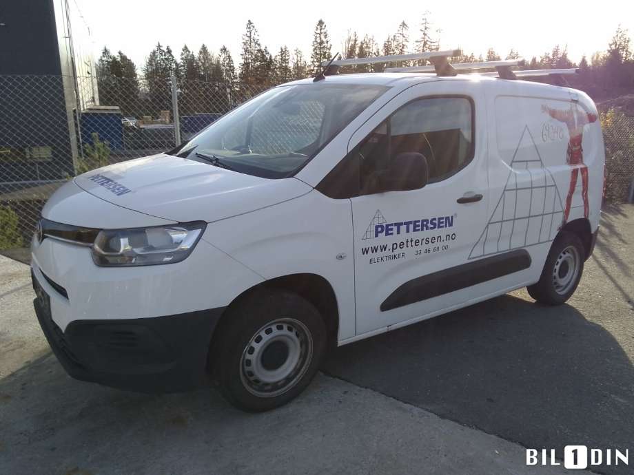 Toyota Proace 2016-->> (Type II) , Motorkode: DV5RE, Girkassekode: 