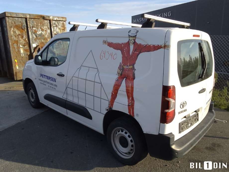 Toyota Proace 2016-->> (Type II) , Motorkode: DV5RE, Girkassekode: 