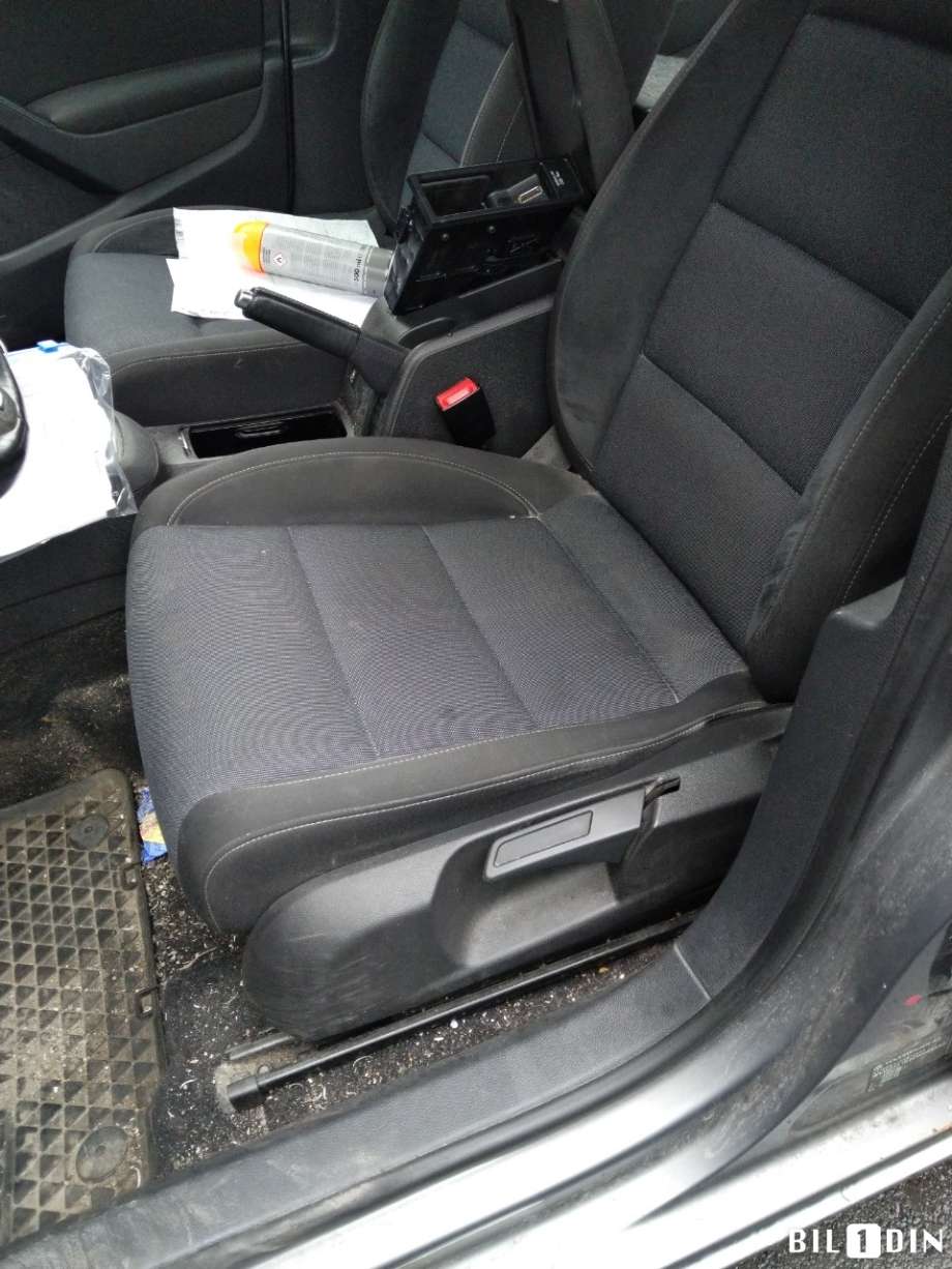 VW Golf VI 2008-2012 , Motorkode: CAYB, Girkassekode: 