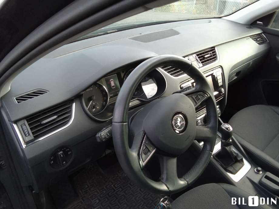 Škoda Octavia 2013-2016 (Type III, Fase 1) , Motorkode: CLHA, Girkassekode: 
