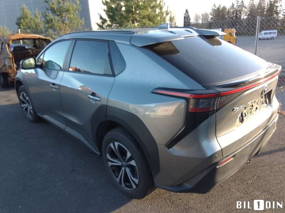 Toyota bZ4X 2022-->> , Motorkode: , Girkassekode: 
