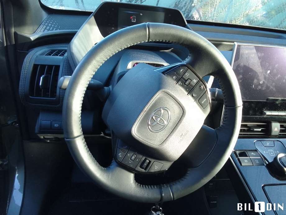 Toyota bZ4X 2022-->> , Motorkode: , Girkassekode: 