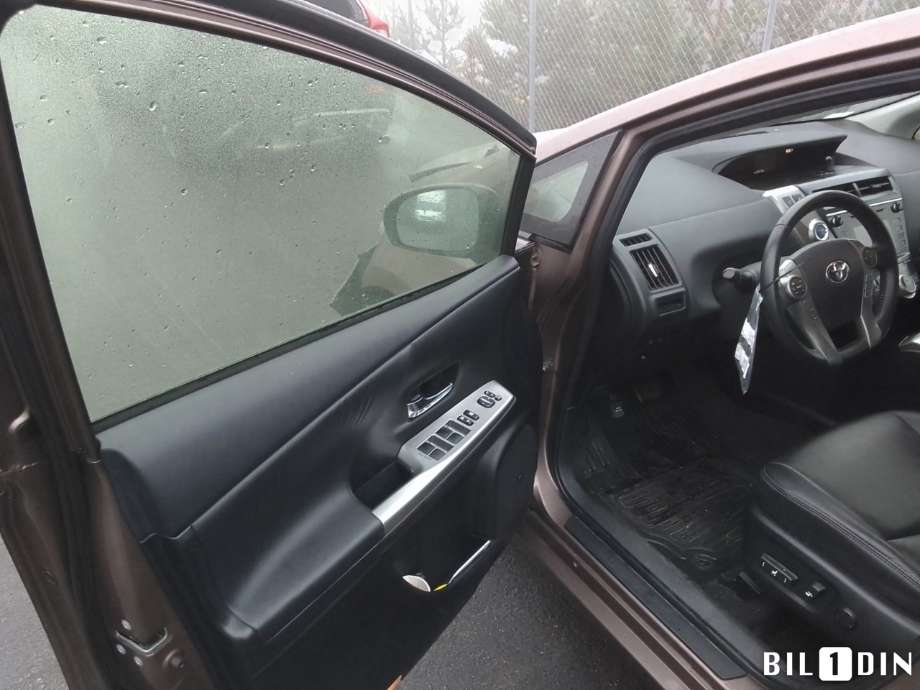 Toyota Prius +7 2012-2020 (Type III) (stasjonsvogn) (stasjonsvogn), Motorkode: 2ZR-FXE, Girkassekode: 