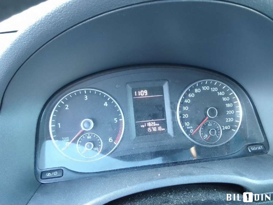 VW Caddy 2010-2015 (Type III, Fase 2) , Motorkode: CAYD, Girkassekode: 