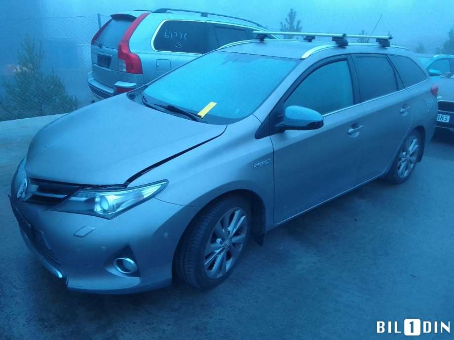 Toyota Auris 2013-2015 (Type II, Fase 1) , Motorkode: 2ZR-FXE, Girkassekode: 