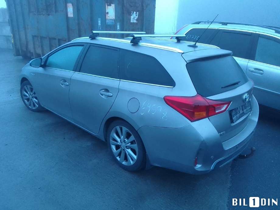 Toyota Auris 2013-2015 (Type II, Fase 1) , Motorkode: 2ZR-FXE, Girkassekode: 