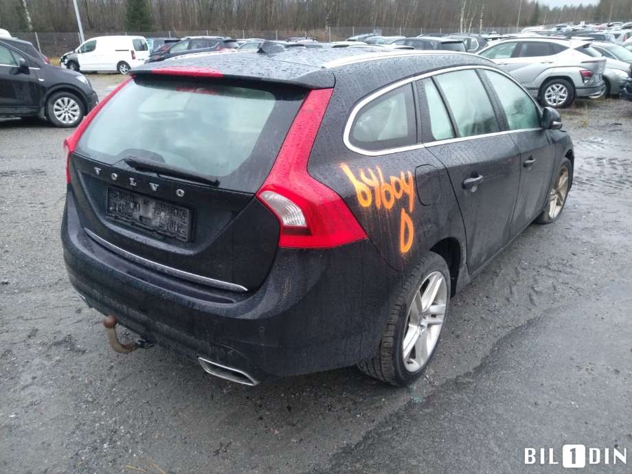 Volvo V60/V60 CC 2013-2018 (Type I, Fase 2) , Motorkode: D5244T15, Girkassekode: 