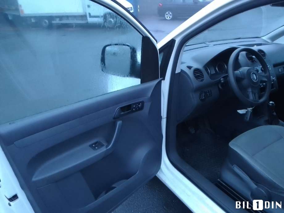 VW Caddy 2010-2015 (Type III, Fase 2) , Motorkode: CAYE, Girkassekode: 
