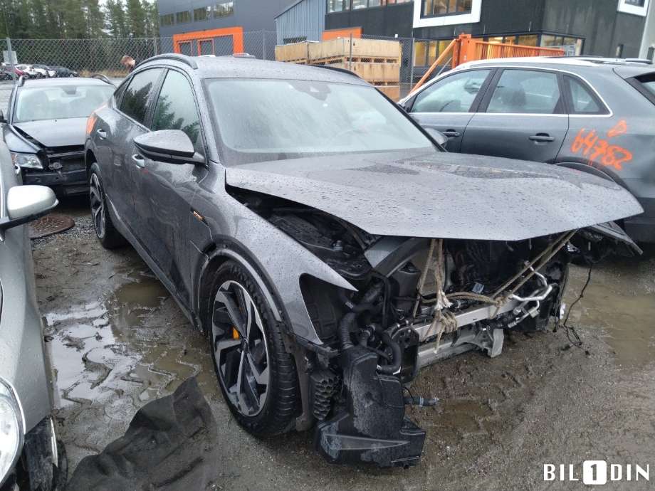 Audi e-tron 2018-->> , Motorkode: BM1J, Girkassekode: 