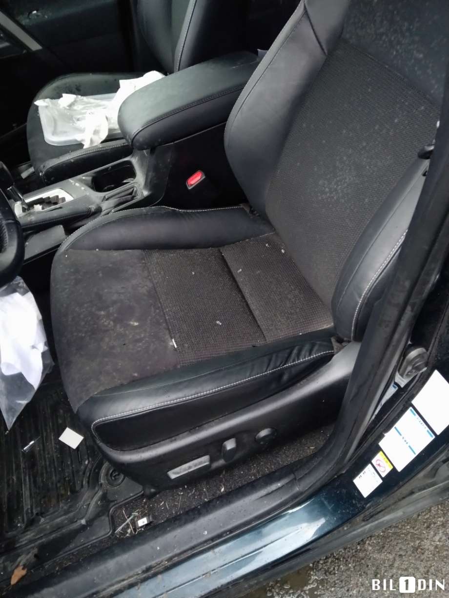 Toyota RAV4 2016-2019 (Type IV, Fase 2) , Motorkode: 2AR-FXE, Girkassekode: 