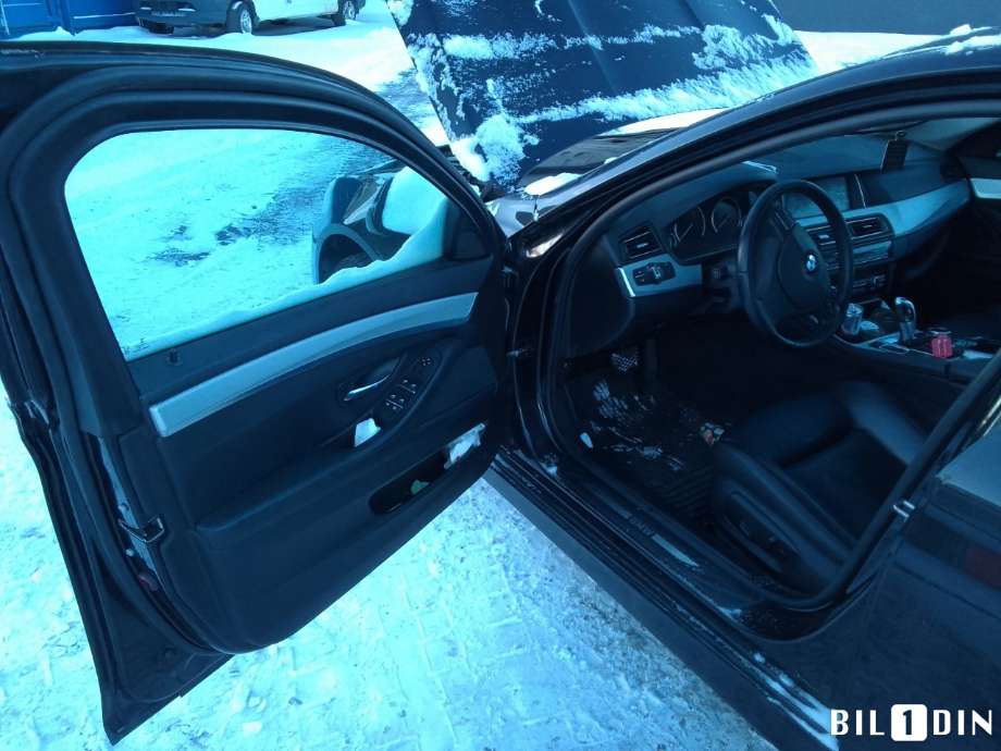 BMW 5-Serie 2010-2017 (F10/F11) (F10/F11), Motorkode: N47-D20C, Girkassekode: 