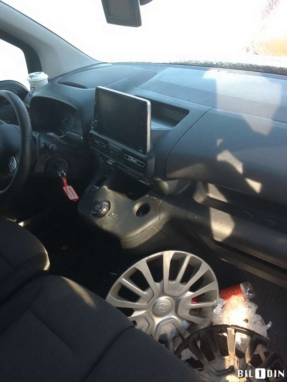 Toyota Proace 2016-->> (Type II) , Motorkode: YHZ, Girkassekode: 