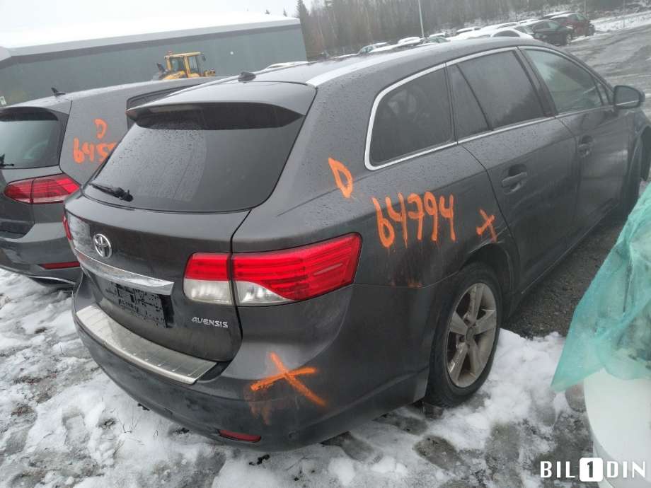 Toyota Avensis 2009-2015 (Type III, Fase 1) , Motorkode: 1AD-FTV, Girkassekode: 