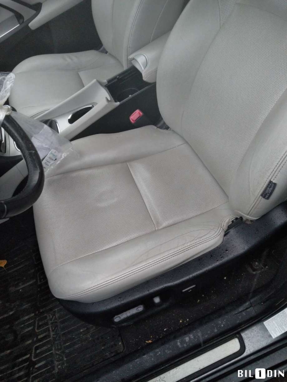 Toyota Avensis 2009-2015 (Type III, Fase 1) , Motorkode: 1AD-FTV, Girkassekode: 