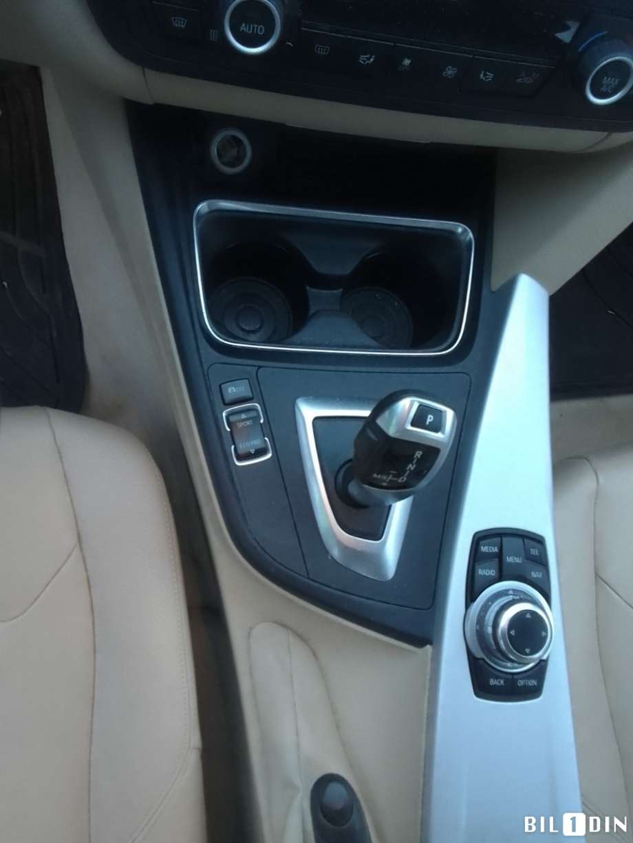 BMW 3-Serie 2012-2018 (F30/F31/F34) (F30/F31/F34), Motorkode: N20-B20B, Girkassekode: 