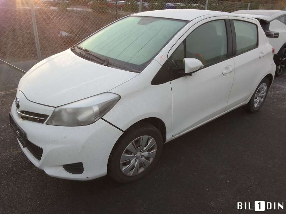 Toyota Yaris 2012-2014 (Type III, Fase 1) , Motorkode: 1KR-FE, Girkassekode: 