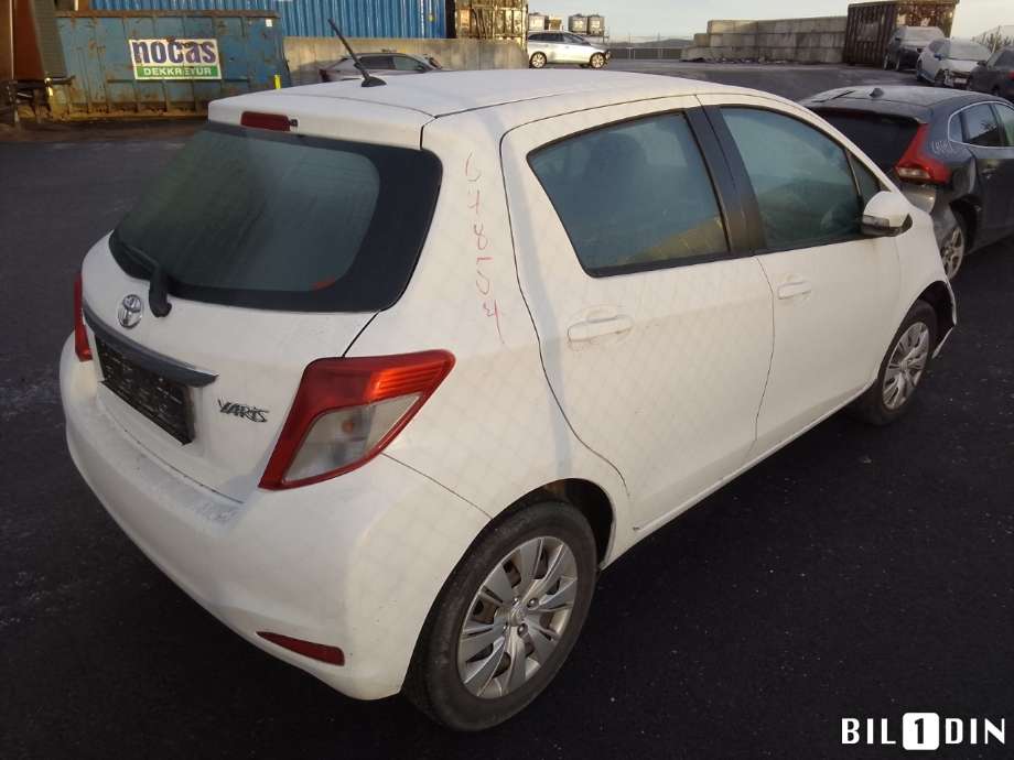 Toyota Yaris 2012-2014 (Type III, Fase 1) , Motorkode: 1KR-FE, Girkassekode: 