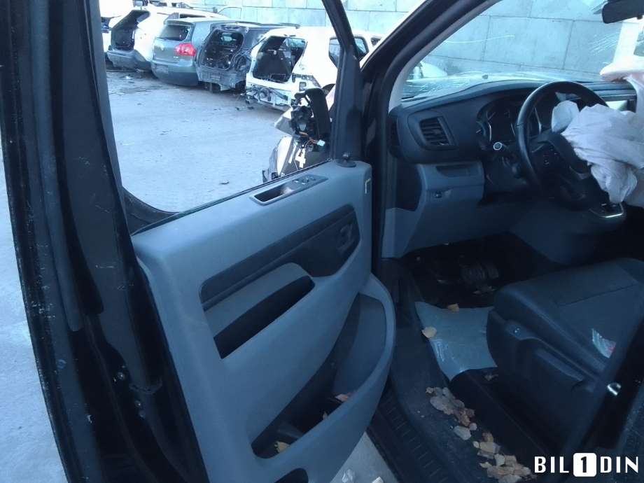 Toyota Proace 2016-->> (Type II) , Motorkode: ZKX, Girkassekode: 