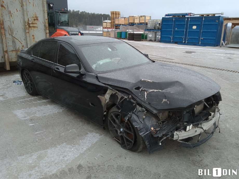 BMW 7-Serie 2009-2015 (F01/F02/F03/F04) (F01/F02/F03/F04), Motorkode: N57-D30A, Girkassekode: 