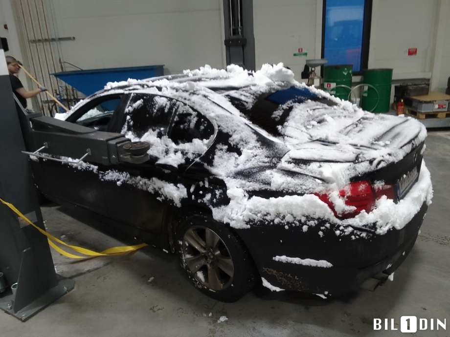 BMW 5-Serie 2010-2017 (F10/F11) (F10/F11), Motorkode: N47-D20C, Girkassekode: 