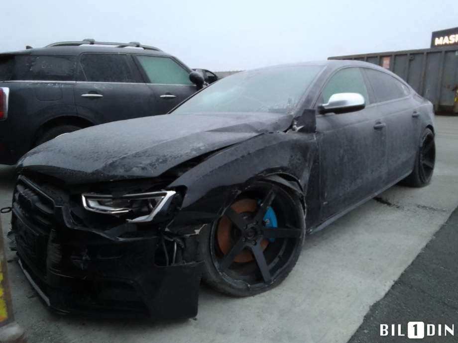Audi A5 2007-2016 (Type I) , Motorkode: CGWC, Girkassekode: 