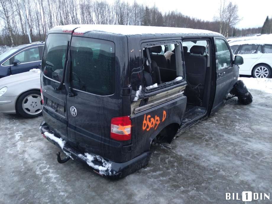 VW Transporter / Caravelle 2009-2015 (Fase 2) (T5) (T5), Motorkode: CFCA, Girkassekode: 